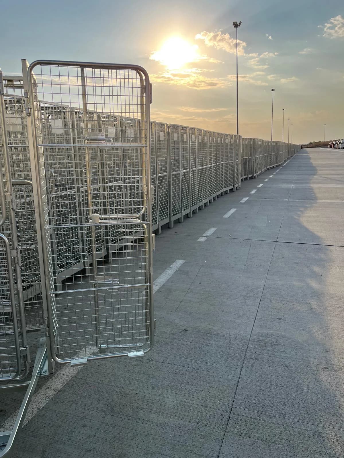 Rows of ROTTE roll cages